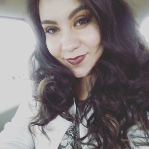 Meet your Posher, Mayra